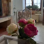 Les Demeures De La Laigne Bed and breakfast 4*