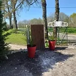 Les Demeures De La Laigne
