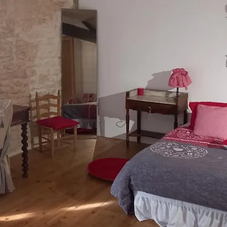 Bed and breakfast Les Demeures De La Laigne *