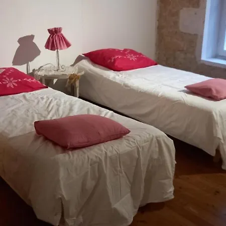 Bed and breakfast Les Demeures De La Laigne