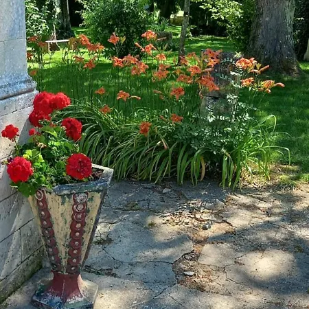 Couette-café Les Demeures De La Laigne Allas-Bocage