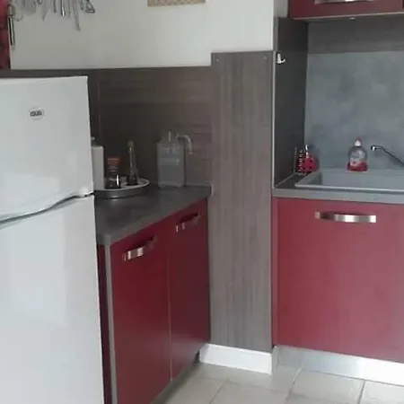 Les Demeures De La Laigne Bed & Breakfast Allas-Bocage