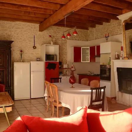 Les Demeures De La Laigne Couette-café Allas-Bocage