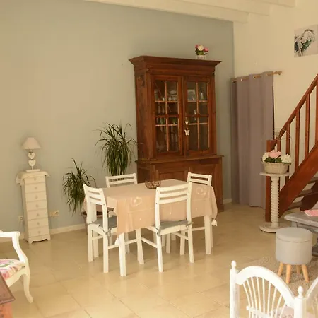 Les Demeures De La Laigne 4*