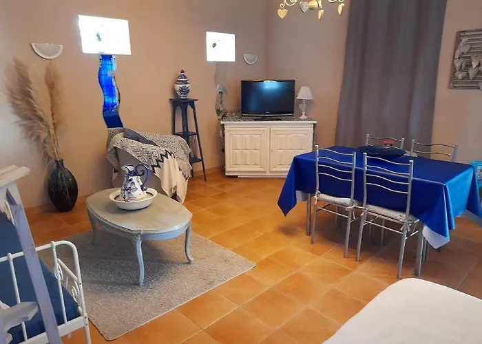 Les Demeures De La Laigne 4* Allas-Bocage