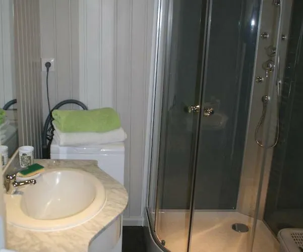 Les Demeures De La Laigne Allas-Bocage