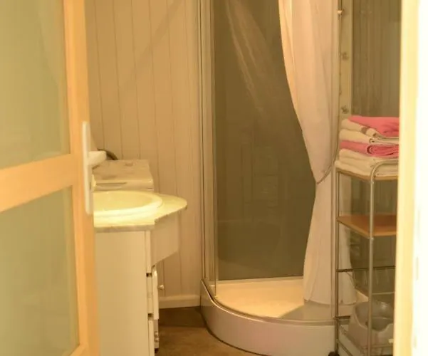 Bed & Breakfast Les Demeures De La Laigne Allas-Bocage